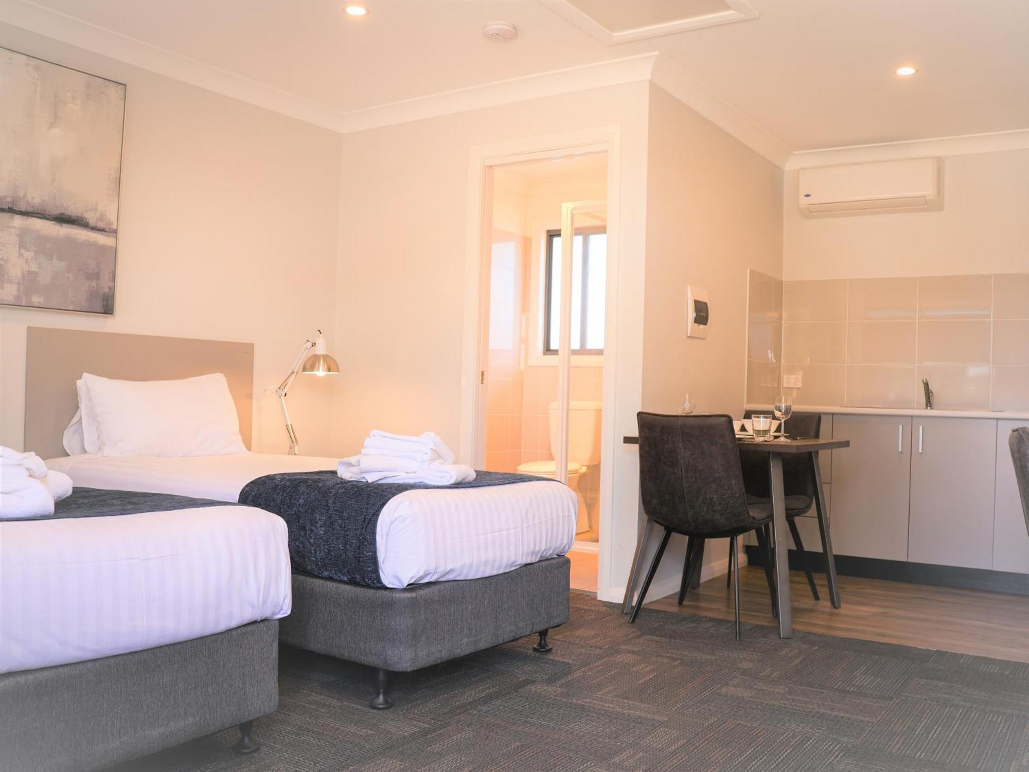 Eastend Studio Apartments ダボ エクステリア 写真