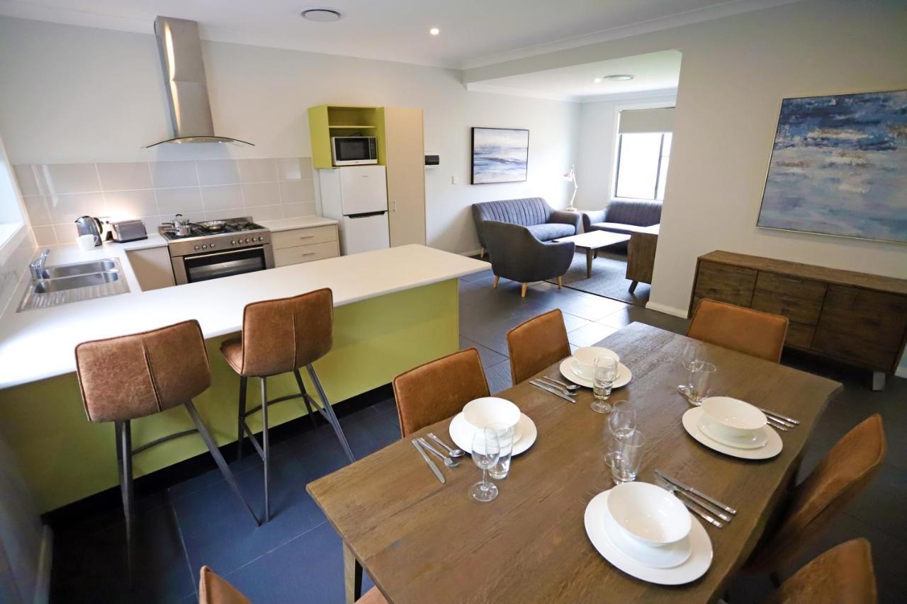 Eastend Studio Apartments ダボ エクステリア 写真
