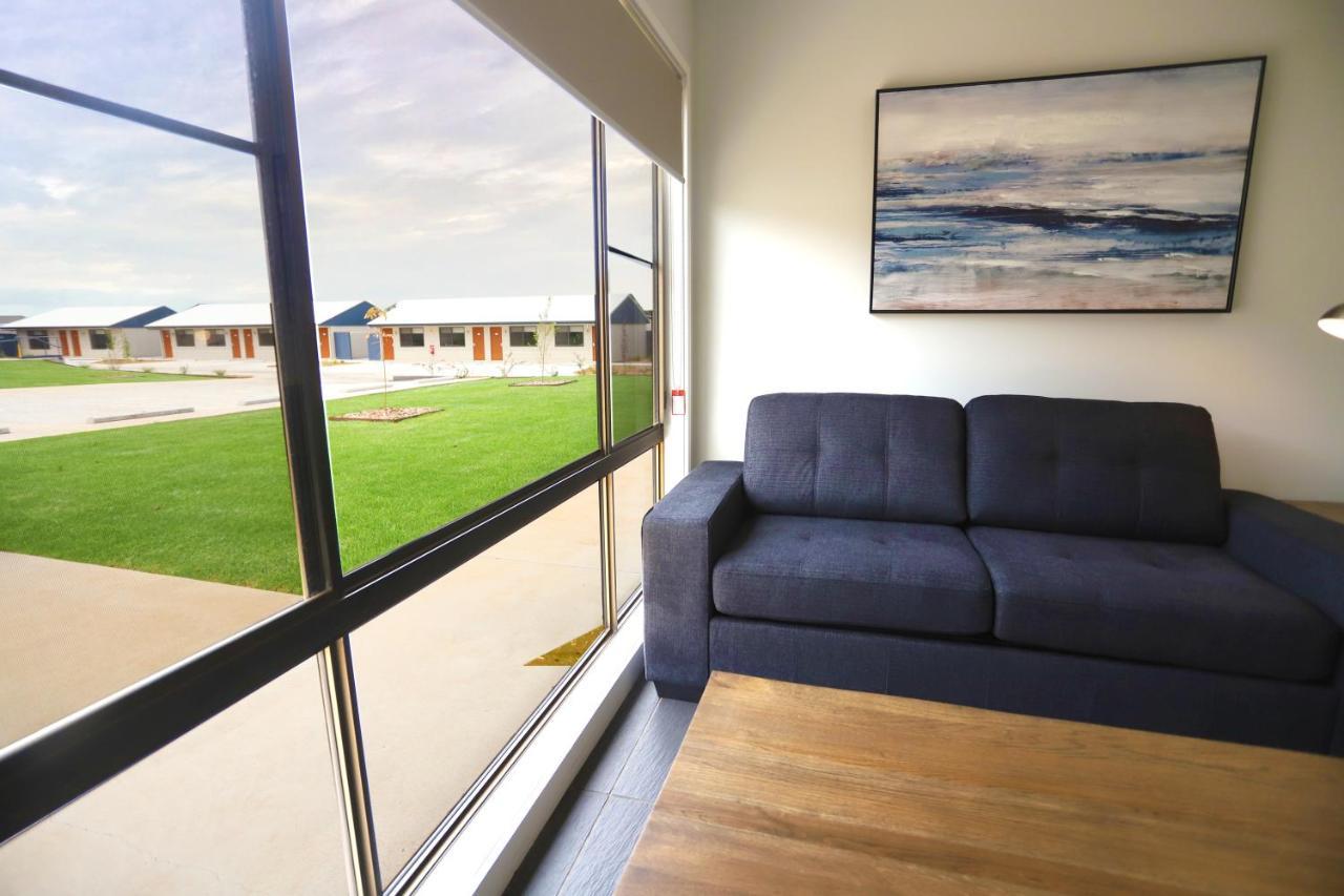 Eastend Studio Apartments ダボ エクステリア 写真