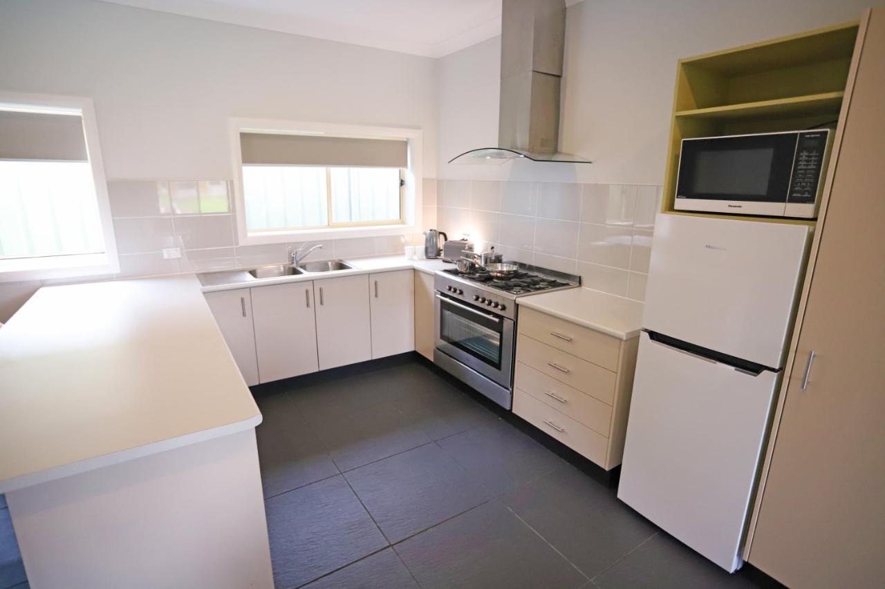 Eastend Studio Apartments ダボ エクステリア 写真