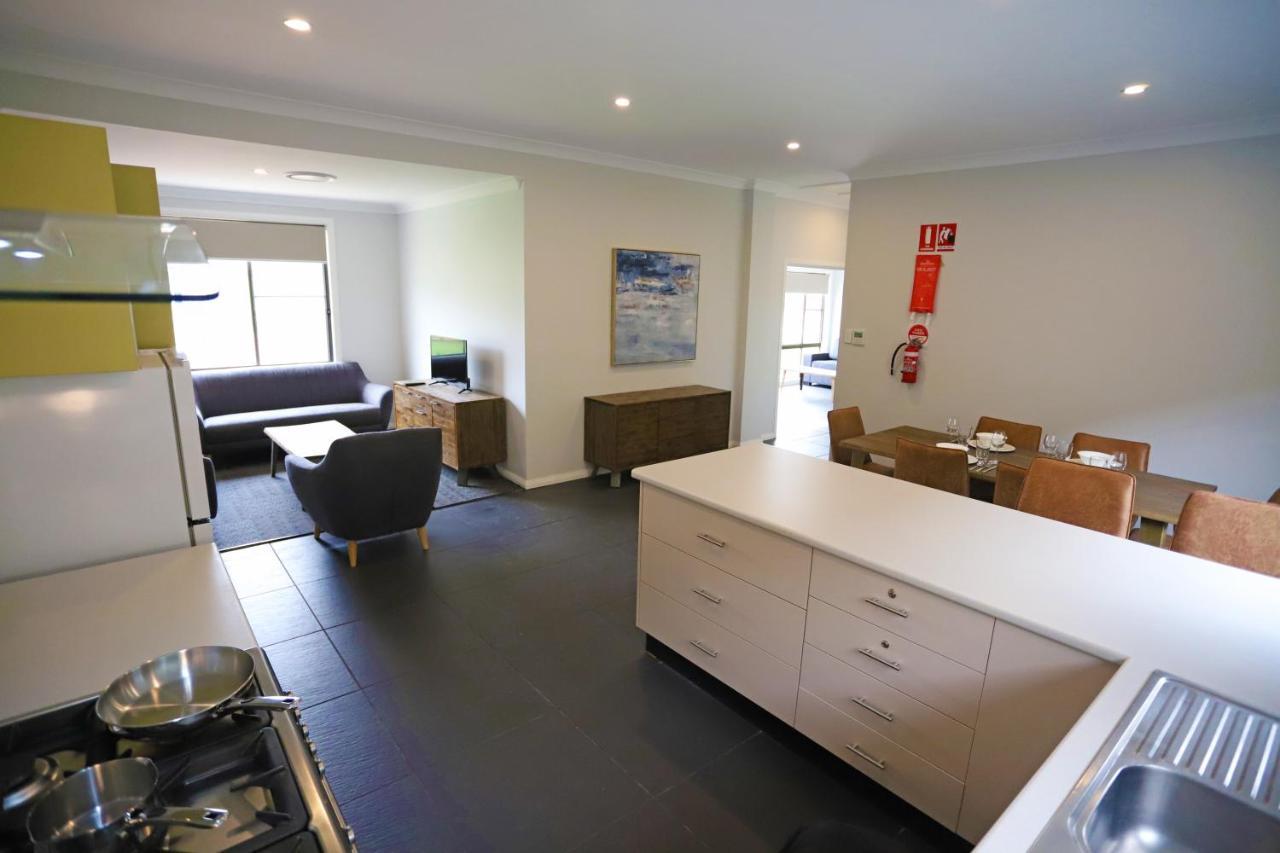 Eastend Studio Apartments ダボ エクステリア 写真